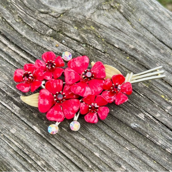 Vintage Coro Floral Bouquet Costume Brooch Pin - Picture 8 of 8